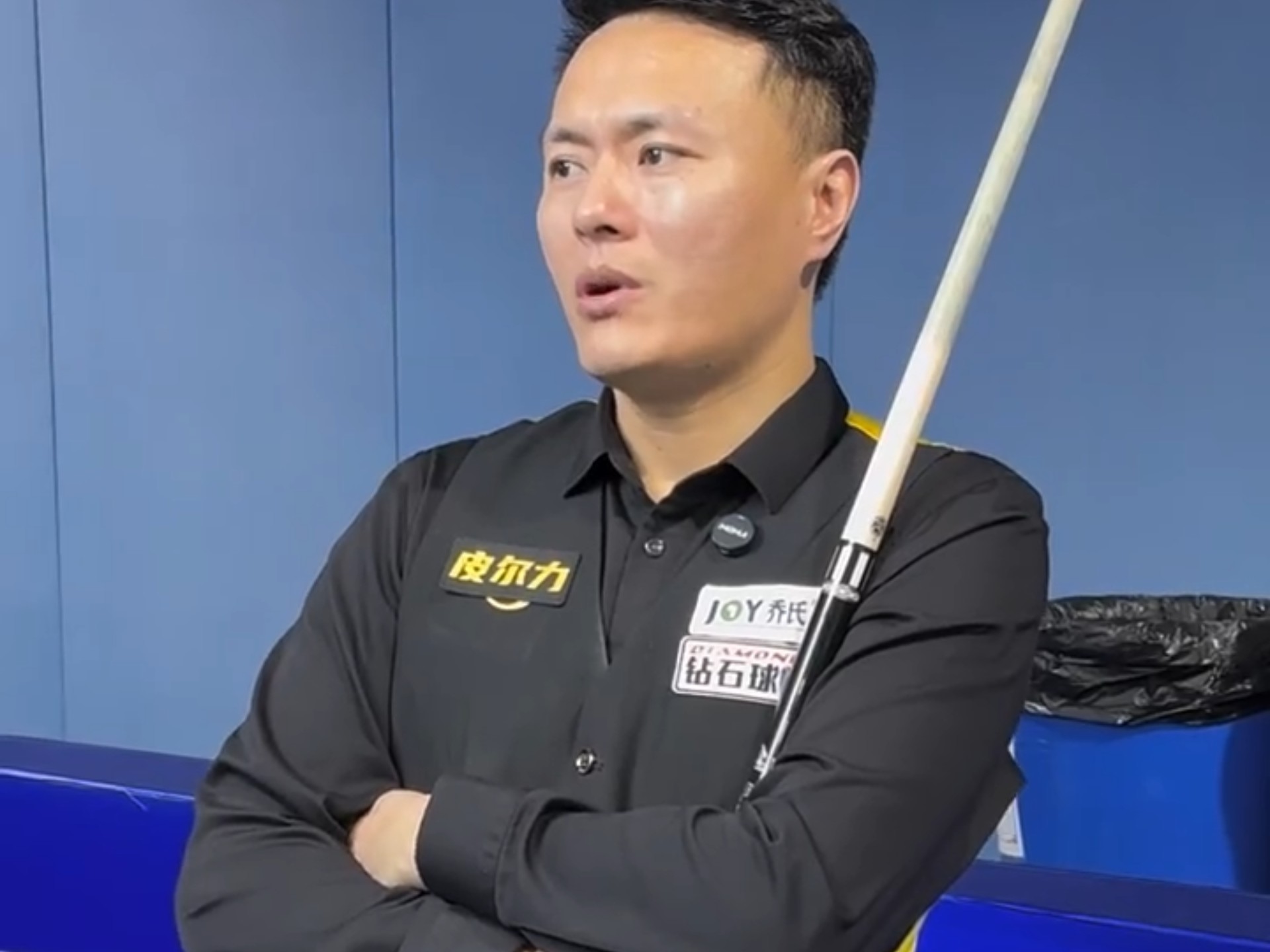 他不仅要继