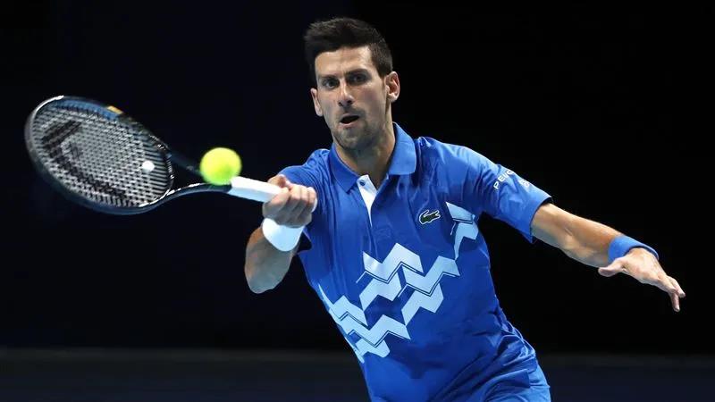 球上表现得 球上表现得