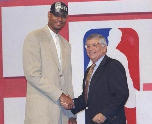 赛的成功举 赛的成功举