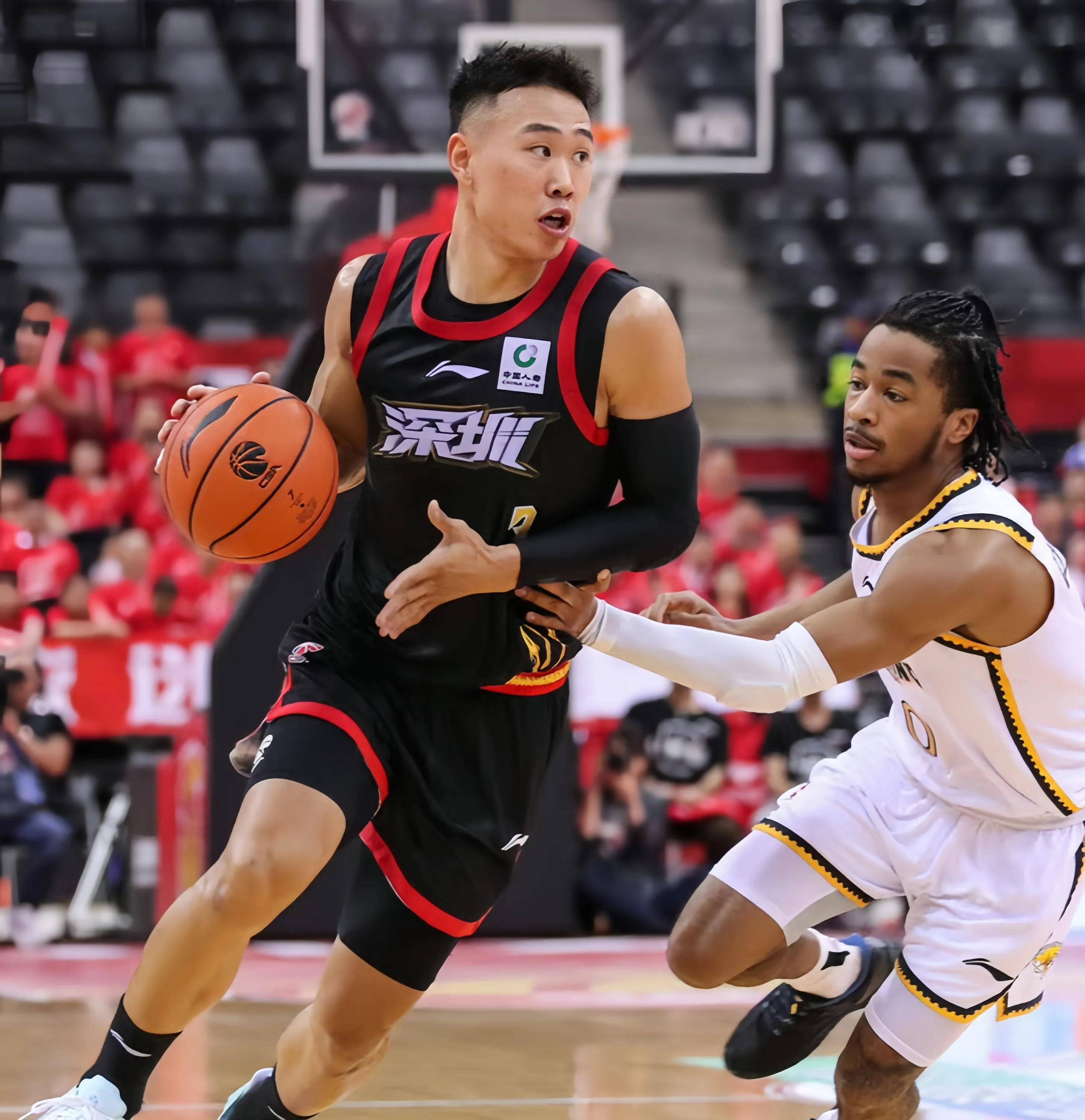 但他也指出 但他也指出