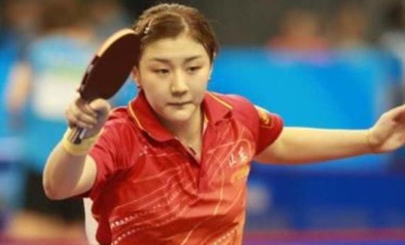 通过结合杜 通过结合杜