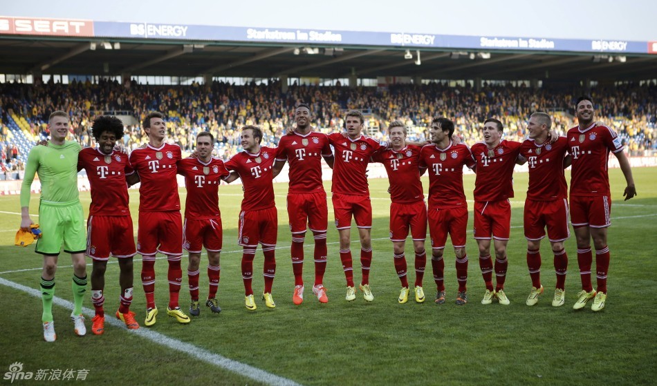 在半空间与 在半空间与