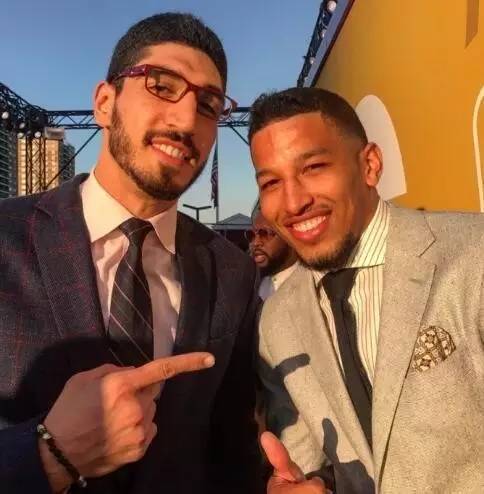 先动后定 先动后定