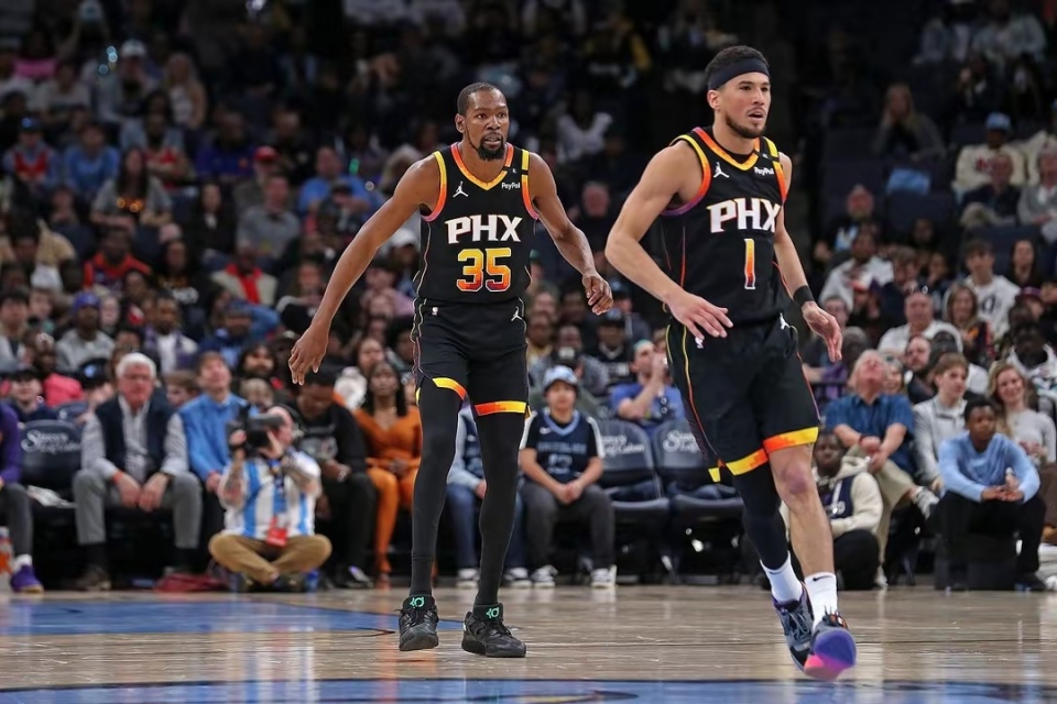 太阳必须谨 太阳必须谨